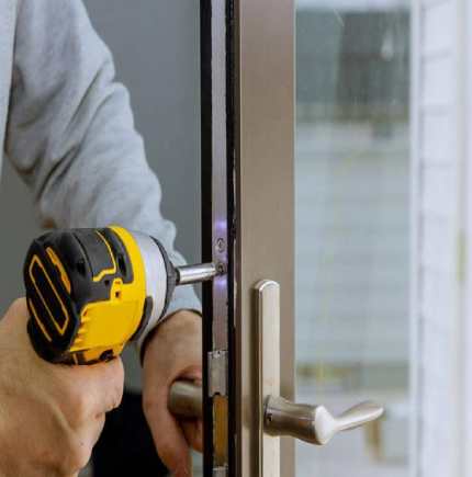 Locksmithing Local Leads 
    
    
    